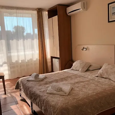 Naslada Hotel
