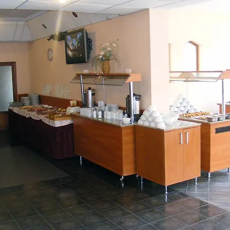 Hotel Naslada 3*