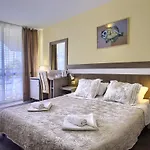 Naslada Hotel